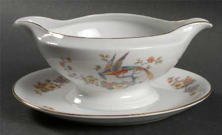 The Greenwich Gravy Boat with Attached Underplate