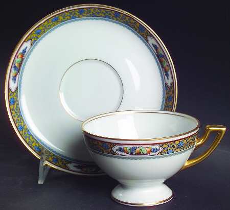 Harvest Oversized Cup & Saucer Set