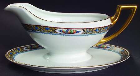 Harvest Gravy Boat with Attached Underplate