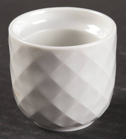 Holiday White Single Egg Cup