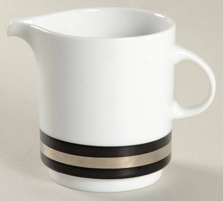 Hussar Creamer