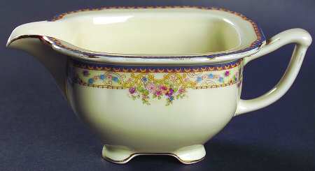 Laconia Creamer