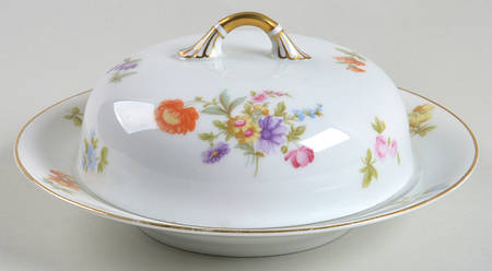 Lakewood Round Covered Butter