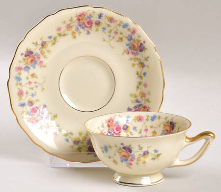 La Salle Footed Demitasse Cup & Saucer Set