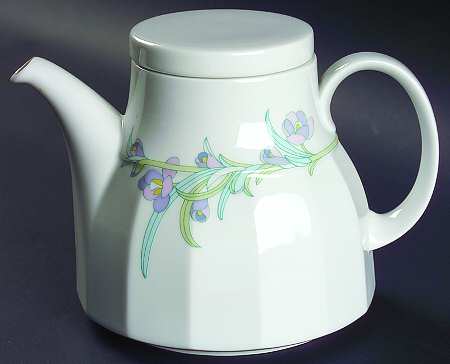 Montreux Teapot & Lid