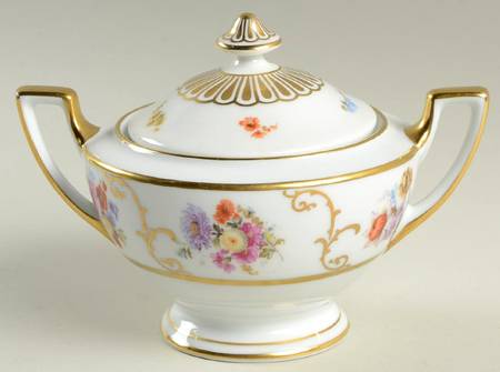 Pasadena Sugar Bowl & Lid