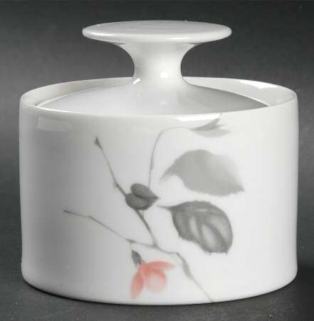 Quince (Medallion Shape) Sugar Bowl & Lid