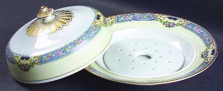 Queen Louise Round Covered Butter