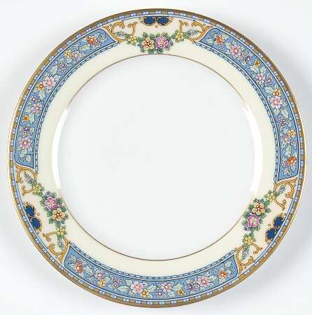 Queen Louise Bread & Butter Plate