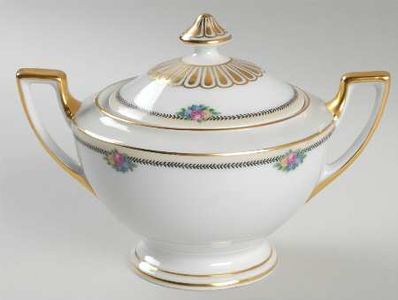 Rose Point Sugar Bowl & Lid