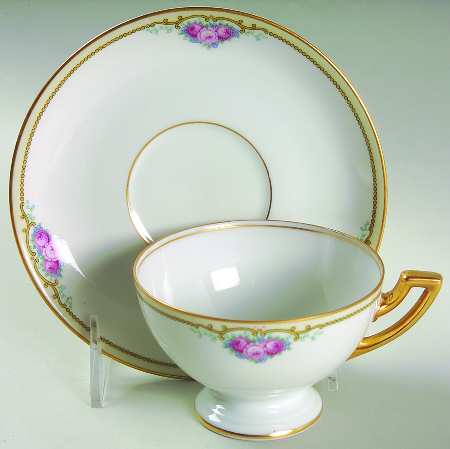 Roseland Footed Cup & Saucer Set