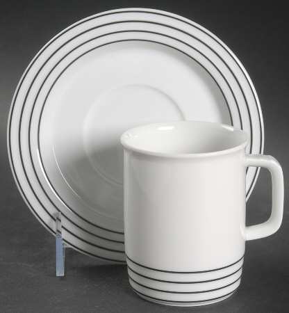 Step Flat Cup & Saucer Set