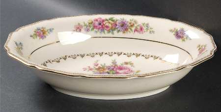 Sylvia 10" Oval Vegetable Bowl