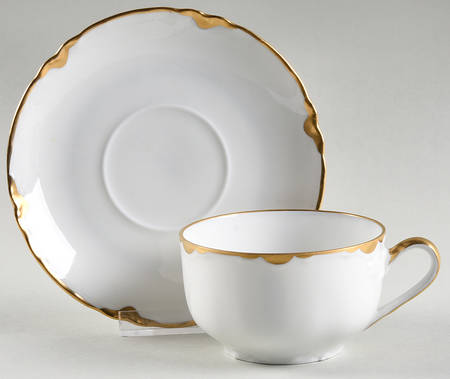 THO33 Flat Cup & Saucer Set