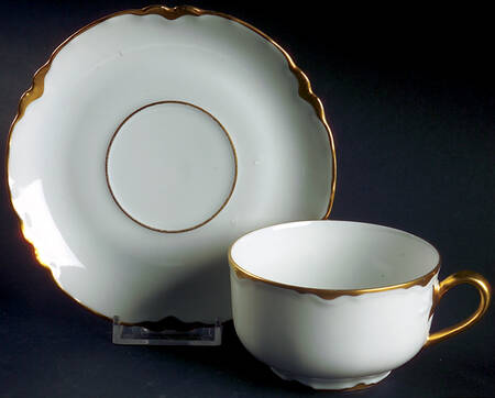 THO33 Flat Cup & Saucer Set by Thomas