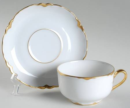 THO33 Oversized Cup & Saucer Set