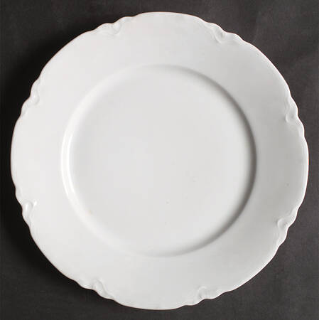 THO4 Dinner Plate