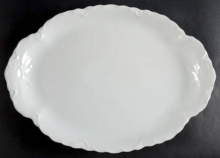 THO4 13" Oval Serving Platter