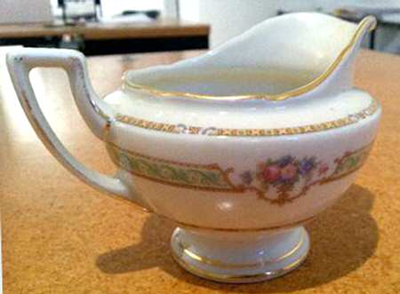 THO71 Creamer