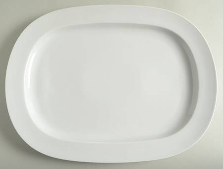 Tournee 16" Oval Serving Platter