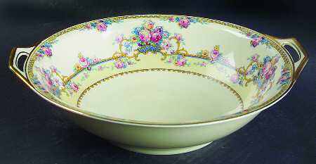 Wakefield 10" Round Vegetable Bowl