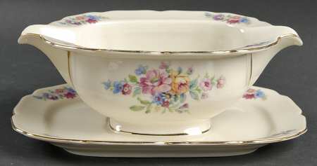 The Wentworth Gravy Boat with Attached Underplate