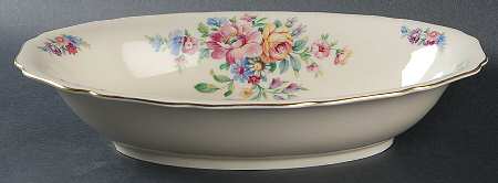 The Wentworth 10" Oval Vegetable Bowl