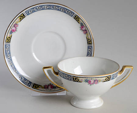 Windsor Footed Bouillon Cup & Saucer