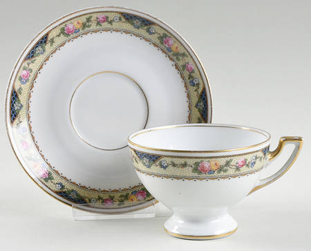 Footed Cup & Saucer Set