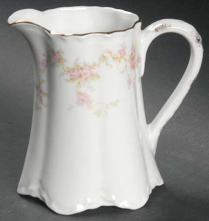 Bordeaux Creamer