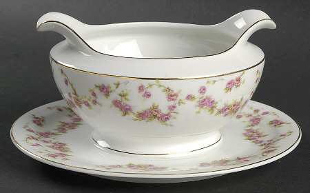 Bridal Rose (Smooth) Gravy Boat with Attached Underplate