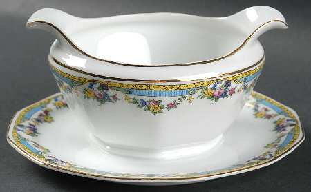 Cairo Gravy Boat with Attached Underplate