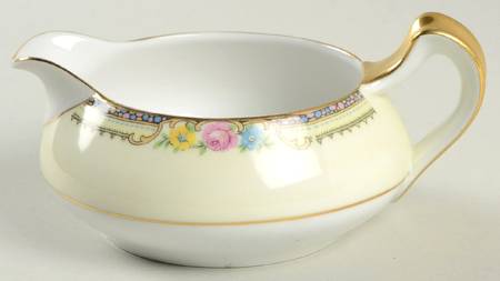 Delaware-Derby Creamer