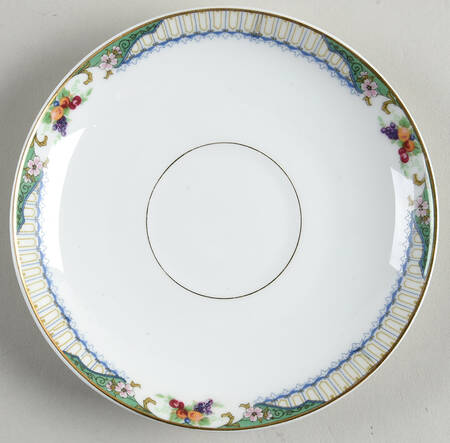 De Luxe Saucer