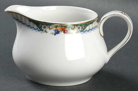 De Luxe Creamer