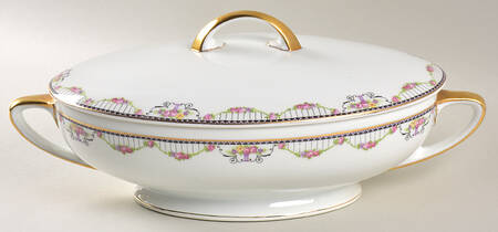 Empire (White) Oval Covered Vegetable by Thun