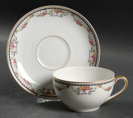 Empire (White) Flat Cup & Saucer Set
