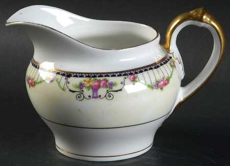 Empire (Cream Border) Creamer