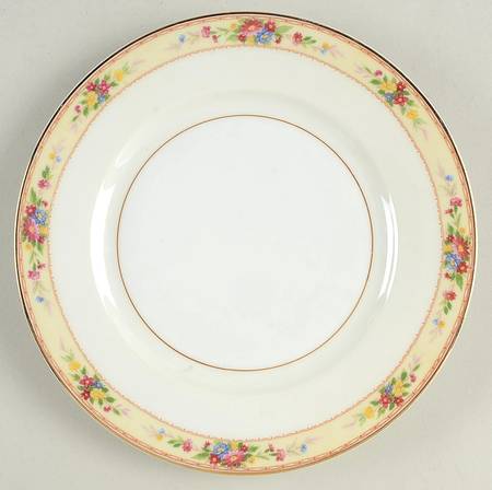 Lucille Salad Plate