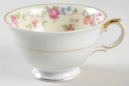 Mayflower Footed Cup