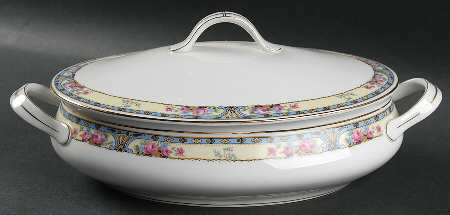 Mentone Oval Covered Vegetable