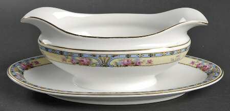 Mentone Gravy Boat with Attached Underplate