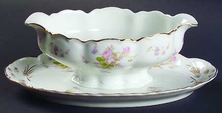 Moss Rose Gravy Boat with Attached Underplate