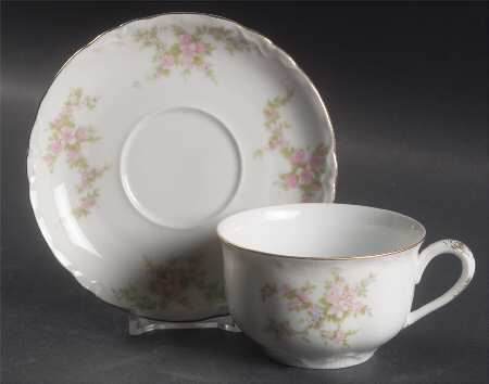 Normandie Flat Cup & Saucer Set