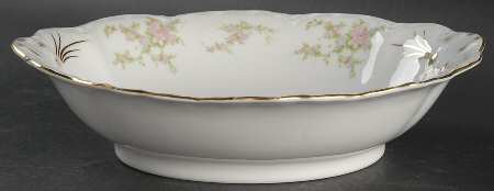 Normandie 10" Oval Vegetable Bowl