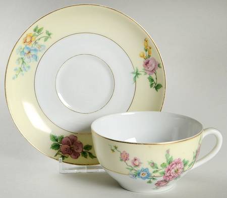 Sanlo Flat Cup & Saucer Set