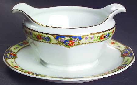 Savoy Gravy Boat with Attached Underplate