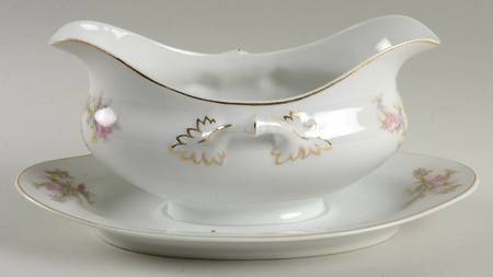 THU106 Gravy Boat with Attached Underplate