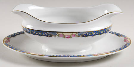 THU3 Gravy Boat with Attached Underplate