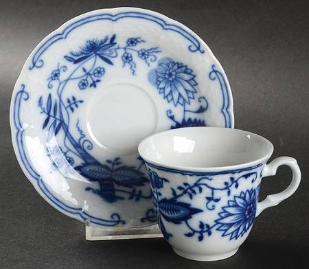 THU33 Flat Demitasse Cup & Saucer Set